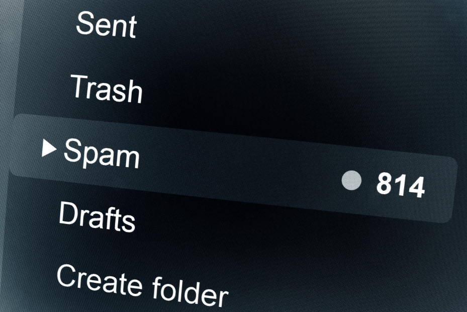 boite mail spam pleine